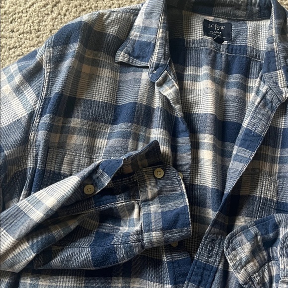 J.crew men’s plaid flannel shirt - Picture 4 of 4